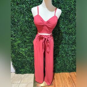 Two pieces outfit. Cropped and pants. Size M